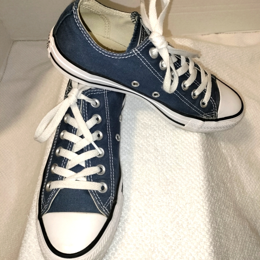 Converse Women's Chuck Taylor All Star Stripes Blue Sneakers Sz 7